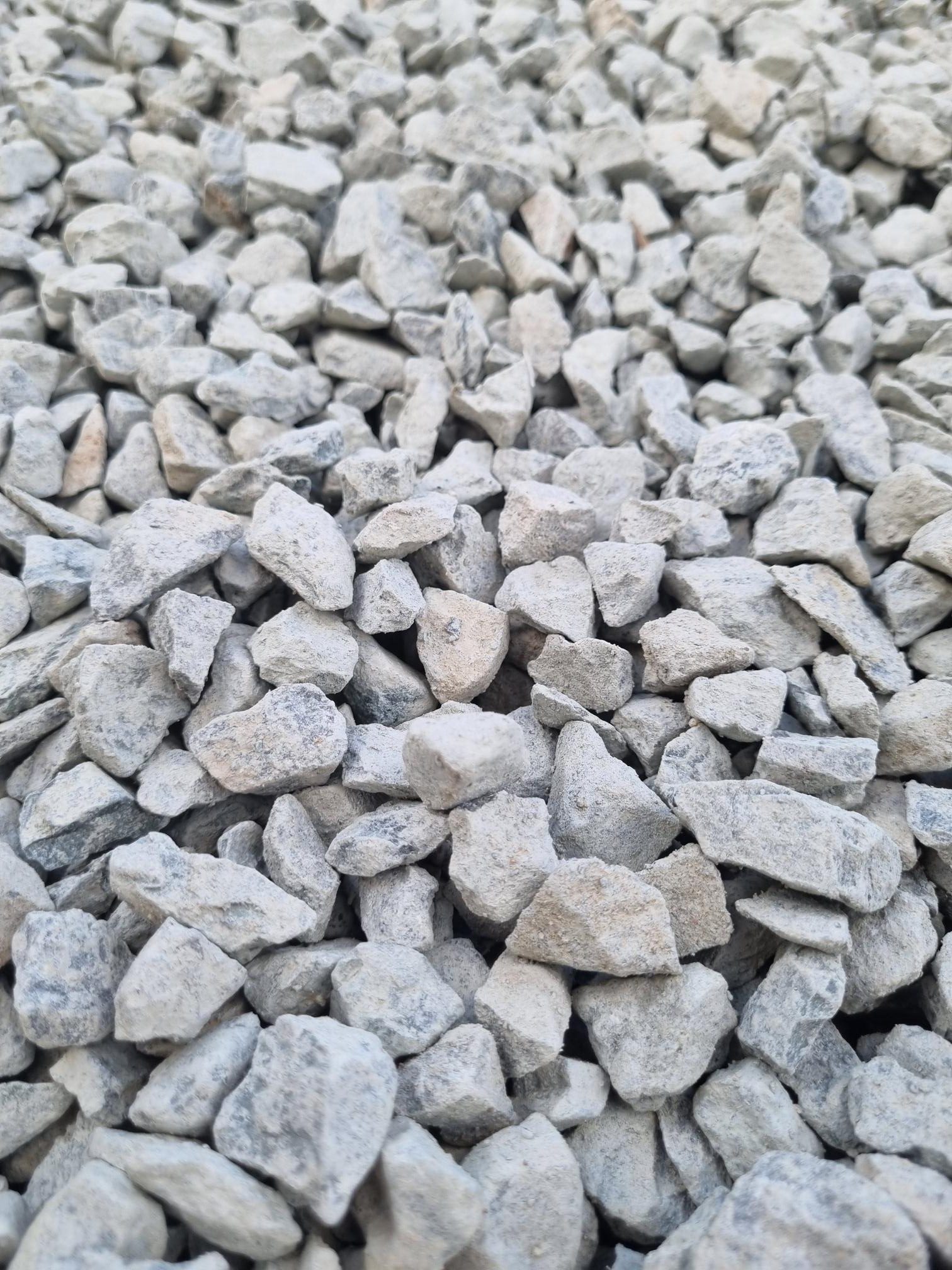 Rock Aggregate - 20mm Drainage Gravel